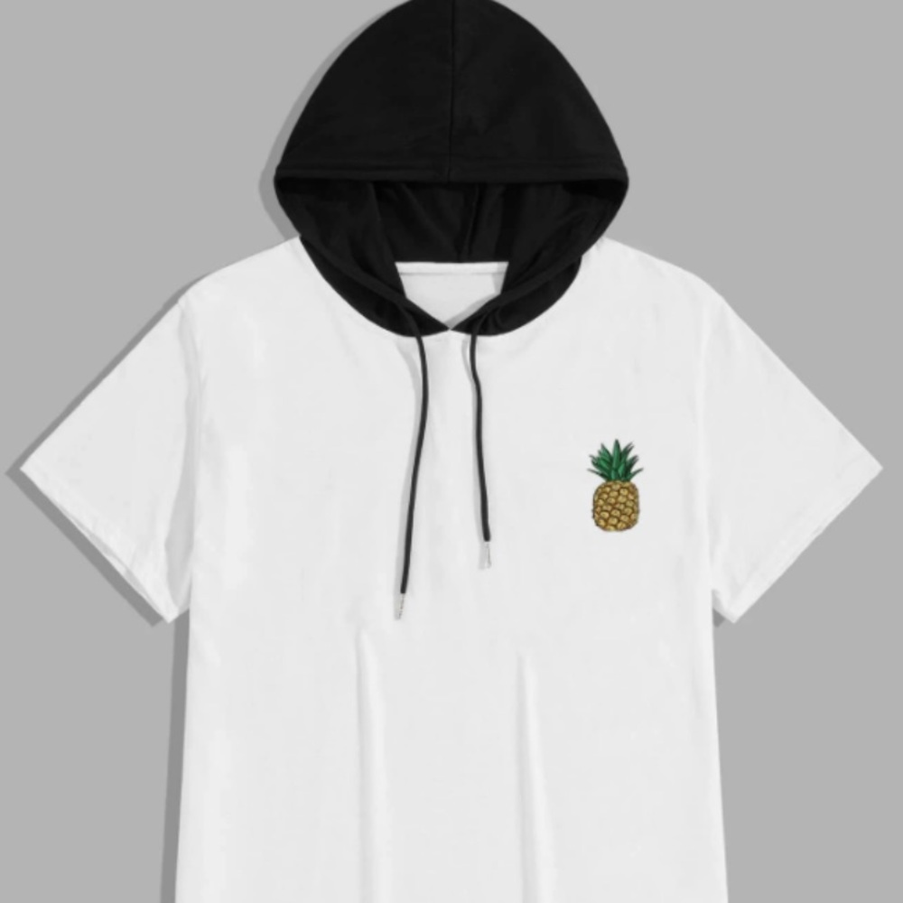 Pineapple’s t-shirt🍍